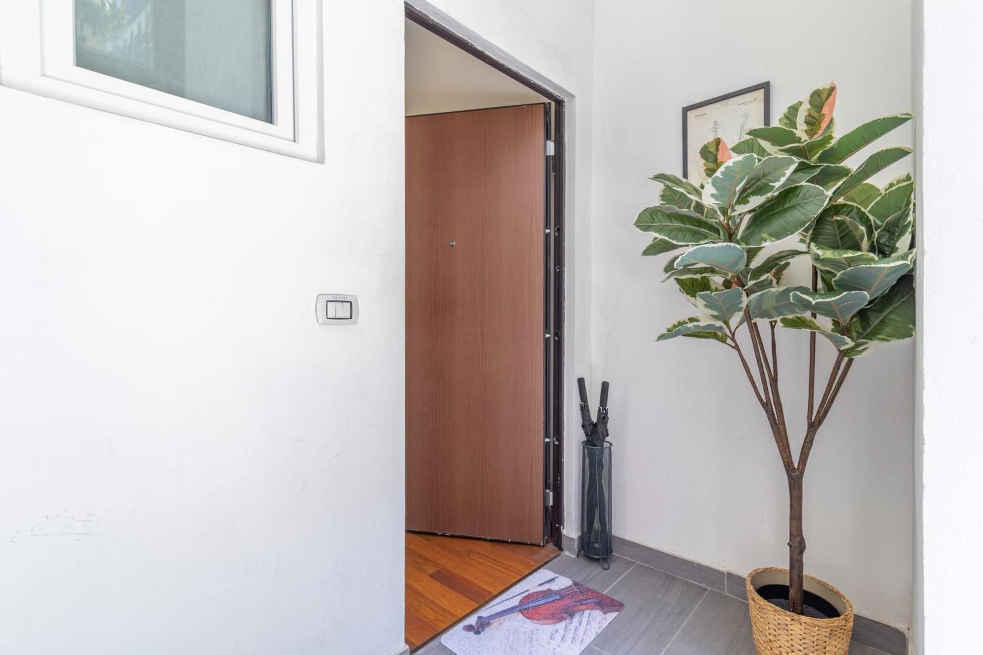 Stradivarius House - Carozzi Apartments Milan Luaran gambar